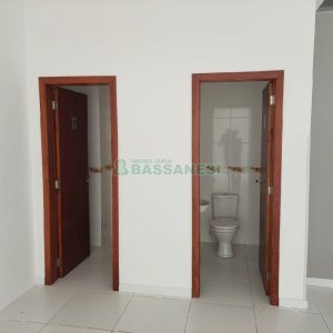 Loja com 300m², no bairro Centro em Caxias do Sul para Alugar