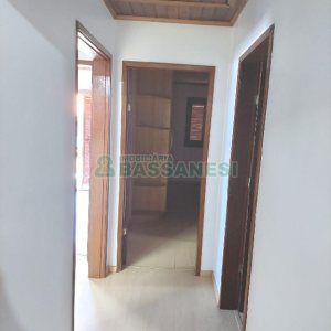 Casa com 154m², 3 dormitórios, 3 vagas, no bairro Charqueadas em Caxias do Sul para Comprar