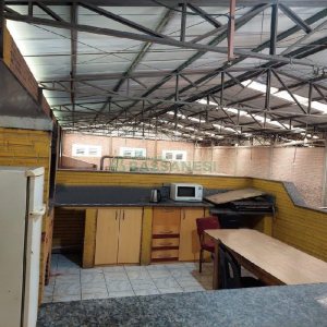 Pavilhão com 1200m², no bairro Santa Fé em Caxias do Sul para Comprar