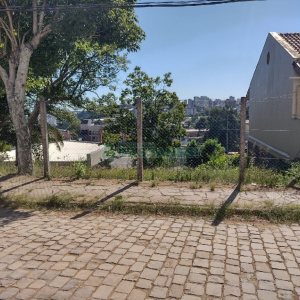 Terreno, no bairro Planalto em Caxias do Sul para Comprar