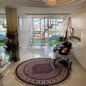 Apto Mobiliado com 270m², 4 dormitórios, 4 vagas, no bairro Madureira em Caxias do Sul para Comprar