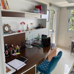 Apto Mobiliado com 270m², 4 dormitórios, 4 vagas, no bairro Madureira em Caxias do Sul para Comprar