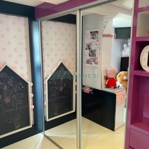 Apto Mobiliado com 270m², 4 dormitórios, 4 vagas, no bairro Madureira em Caxias do Sul para Comprar