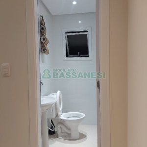 Casa com 56m², 2 dormitórios, 1 vaga, no bairro São Luiz em Caxias do Sul para Comprar