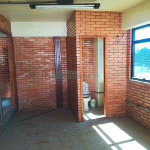 Pavilhão com 550m², no bairro Rio Branco em Caxias do Sul para Alugar