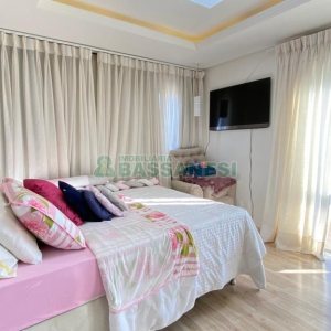 Apartamento com 84m², 2 dormitórios, 2 vagas, no bairro Santa Catarina em Caxias do Sul para Comprar