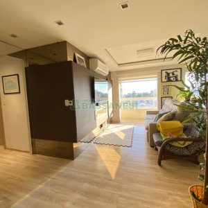 Apartamento com 84m², 2 dormitórios, 2 vagas, no bairro Santa Catarina em Caxias do Sul para Comprar