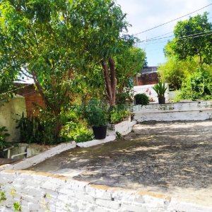 Casa com 100m², 4 dormitórios, 2 vagas, no bairro Cruzeiro em Caxias do Sul para Comprar