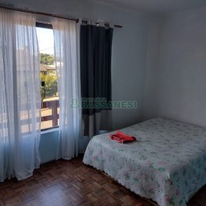 Casa com 236m², 5 dormitórios, 4 vagas, no bairro Bela Vista em Caxias do Sul para Comprar