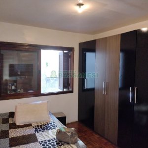 Casa com 236m², 5 dormitórios, 4 vagas, no bairro Bela Vista em Caxias do Sul para Comprar