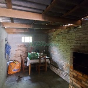 Casa com 100m², 4 dormitórios, 1 vaga, no bairro Jardim América em Caxias do Sul para Comprar