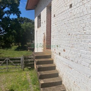 Pavilhão com 2600m², no bairro Fazenda Souza em Caxias do Sul para Comprar