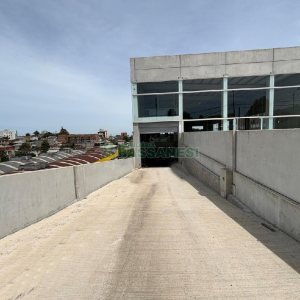 Loja com 850m², no bairro Sagrada Família em Caxias do Sul para Alugar