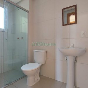 Apartamento com 63m², 2 dormitórios, 2 vagas, no bairro Presidente Vargas em Caxias do Sul para Comprar