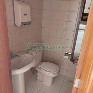 Sala com 41m², no bairro Centro em Caxias do Sul para Alugar
