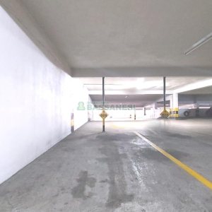 Box com 15m², no bairro Centro em Caxias do Sul para Alugar