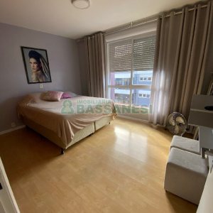 Apto Mobiliado com 91m², 2 dormitórios, 2 vagas, no bairro Pio X em Caxias do Sul para Comprar