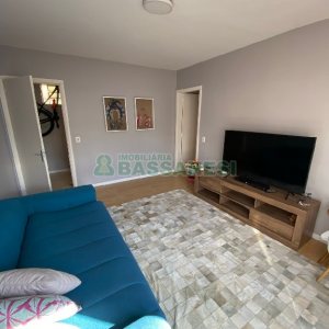 Apto Mobiliado com 91m², 2 dormitórios, 2 vagas, no bairro Pio X em Caxias do Sul para Comprar
