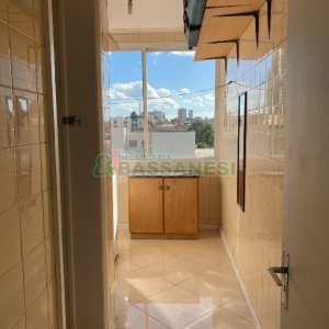 Apto Mobiliado com 91m², 2 dormitórios, 2 vagas, no bairro Pio X em Caxias do Sul para Comprar