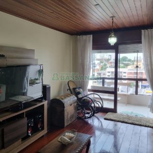 Apartamento com 193m², 3 dormitórios, 2 vagas, no bairro Pio X em Caxias do Sul para Comprar