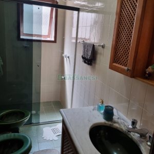Apartamento com 193m², 3 dormitórios, 2 vagas, no bairro Pio X em Caxias do Sul para Comprar