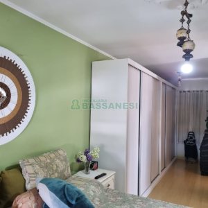 Apartamento com 193m², 3 dormitórios, 2 vagas, no bairro Pio X em Caxias do Sul para Comprar
