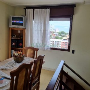 Apartamento com 193m², 3 dormitórios, 2 vagas, no bairro Pio X em Caxias do Sul para Comprar