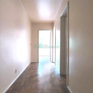 Apartamento com 52m², 2 dormitórios, no bairro São Leopoldo em Caxias do Sul para Alugar