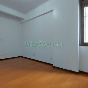 Apartamento com 127m², 2 dormitórios, no bairro Centro em Caxias do Sul para Comprar