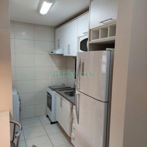 Apto Mobiliado com 50m², 1 dormitório, no bairro Centro em Caxias do Sul para Alugar