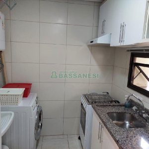 Apto Mobiliado com 50m², 1 dormitório, no bairro Centro em Caxias do Sul para Alugar