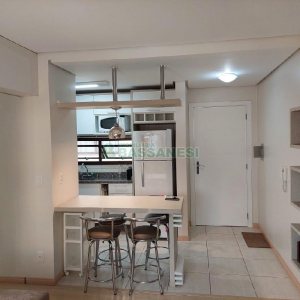 Apto Mobiliado com 50m², 1 dormitório, no bairro Centro em Caxias do Sul para Alugar