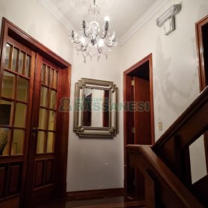 Casa com 320m², 3 dormitórios, 2 vagas, no bairro Colina Sorriso em Caxias do Sul para Comprar