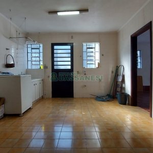 Casa com 265m², 4 dormitórios, 2 vagas, no bairro Desvio Rizzo em Caxias do Sul para Comprar
