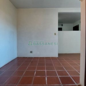 Casa com 265m², 4 dormitórios, 2 vagas, no bairro Desvio Rizzo em Caxias do Sul para Comprar