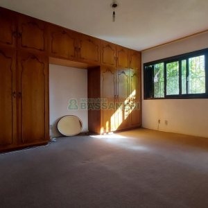 Casa com 265m², 4 dormitórios, 2 vagas, no bairro Desvio Rizzo em Caxias do Sul para Comprar