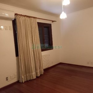 Apartamento com 88m², 1 dormitório, 1 vaga, no bairro Cristo Redentor em Caxias do Sul para Comprar