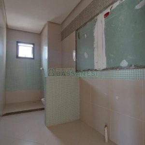 Apto/Cobertura com 248m², 3 dormitórios, 1 vaga, no bairro Sanvitto em Caxias do Sul para Comprar