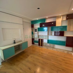 Apto Mobiliado com 63m², 2 dormitórios, 2 vagas, no bairro Panazzolo em Caxias do Sul para Alugar