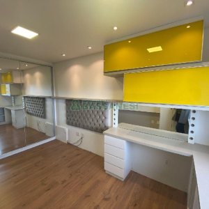 Apto Mobiliado com 63m², 2 dormitórios, 2 vagas, no bairro Panazzolo em Caxias do Sul para Alugar
