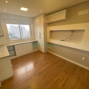 Apto Mobiliado com 63m², 2 dormitórios, 2 vagas, no bairro Panazzolo em Caxias do Sul para Alugar