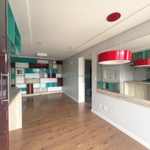 Apto Mobiliado com 63m², 2 dormitórios, 2 vagas, no bairro Panazzolo em Caxias do Sul para Alugar