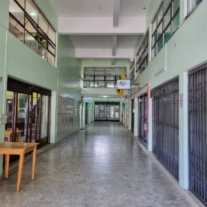 Loja com 74m², 2 vagas, no bairro Rio Branco em Caxias do Sul para Comprar