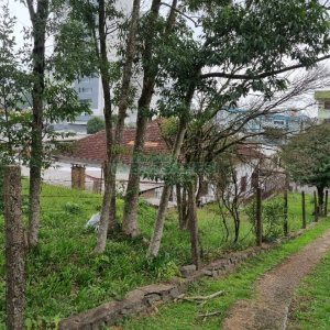 Terreno, no bairro Sagrada Família em Caxias do Sul para Comprar