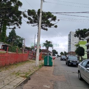 Terreno, no bairro Sagrada Família em Caxias do Sul para Comprar