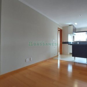 Apartamento com 342m², 3 dormitórios, 3 vagas, no bairro Centro em Caxias do Sul para Alugar