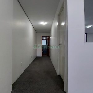 Sala com 75m², no bairro Lourdes em Caxias do Sul para Alugar