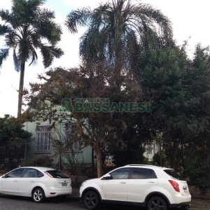 Terreno, no bairro Centro em Caxias do Sul para Comprar