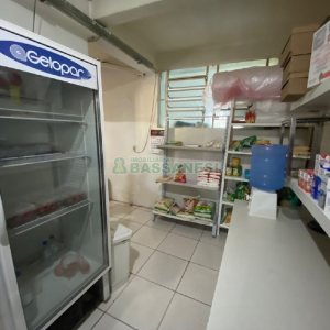 Casa com 203m², 3 dormitórios, 1 vaga, no bairro Charqueadas em Caxias do Sul para Comprar