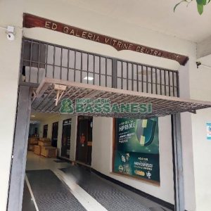 Sala com 52m², no bairro Centro em Caxias do Sul para Alugar